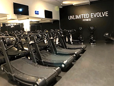 自動券売機・センサーゲート導入事例:UNLIMITED EVOLVE FITNESS様