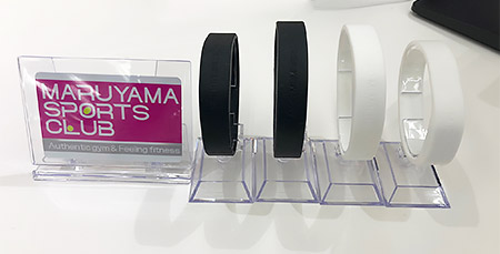 ICカードとICリストバンドの2タイプの会員証-導入事例:円山スポーツクラブ様