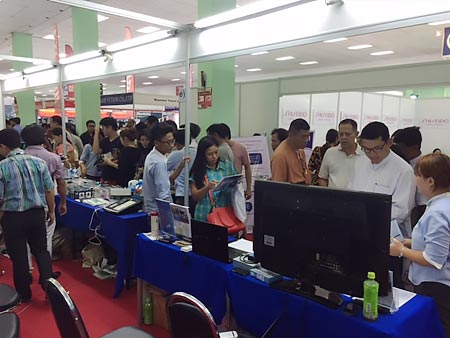 Japan Product Expo 2016 システムギアグループのブースの様子2