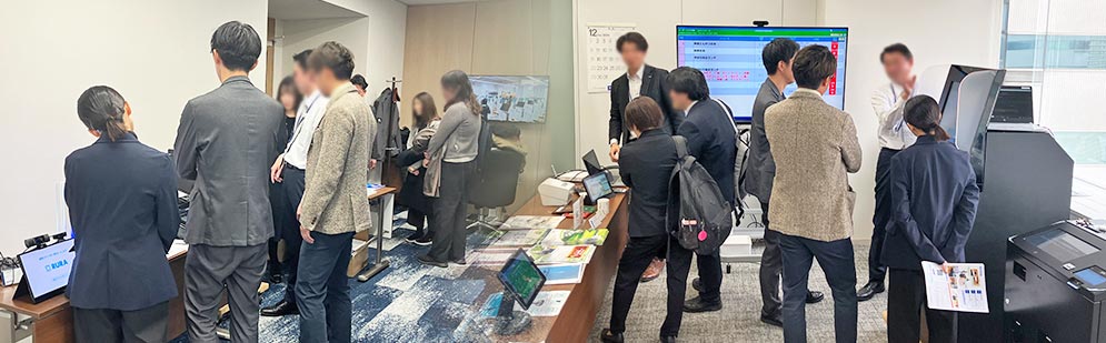 ゴルフ場向け自動精算機をはじめ、ホテル向け、流通・小売り業向け、運輸・物流向けなど様々なソリューションにおいて効率化・省力化する製品を東京会場でも展示