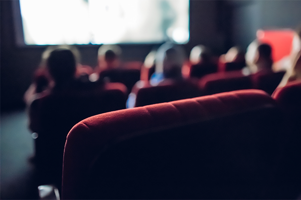 劇場や映画館のチケット予約