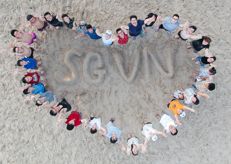 システムギアベトナムメンバ―画像